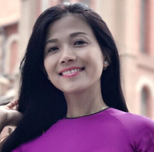 “LỜI THỀ TRÊN PHIẾN ĐÁ”- Bài thơ hay của Trần Lê Phượng Loan. 