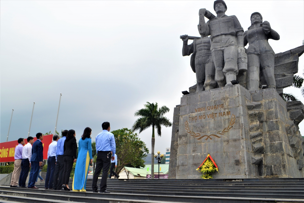 Ngọn lửa Thành phố Mỏ-Trường ca của Lê Xuân Nguyện