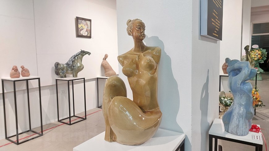 Khám phá vẻ đẹp của gốm qua triển lãm "Sành 2022"